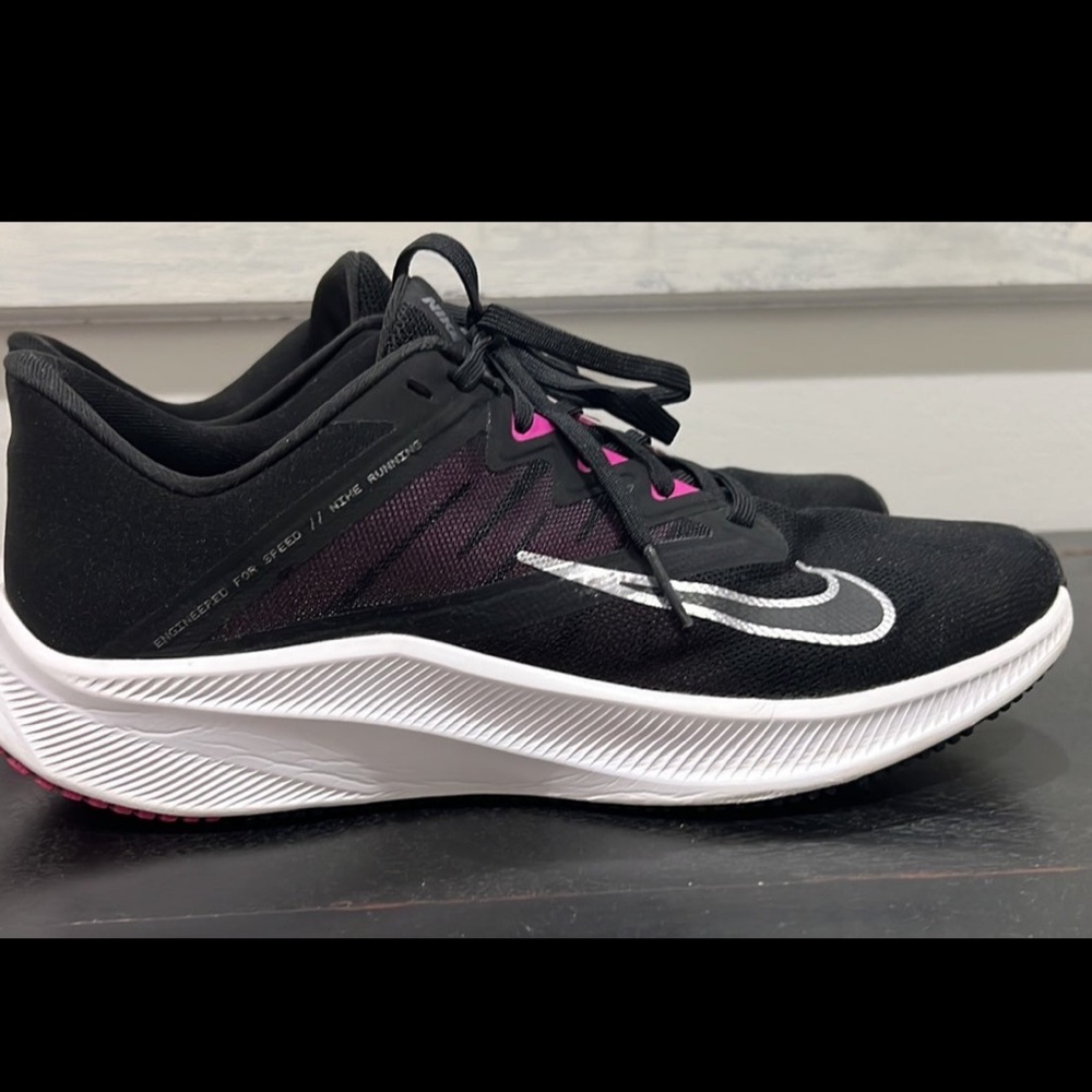 Women’s Nike Quest 3